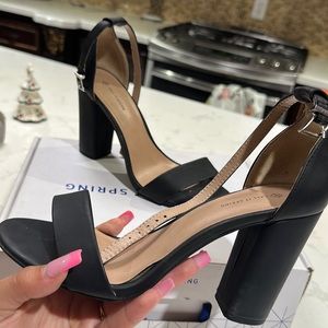 Black open toes heels